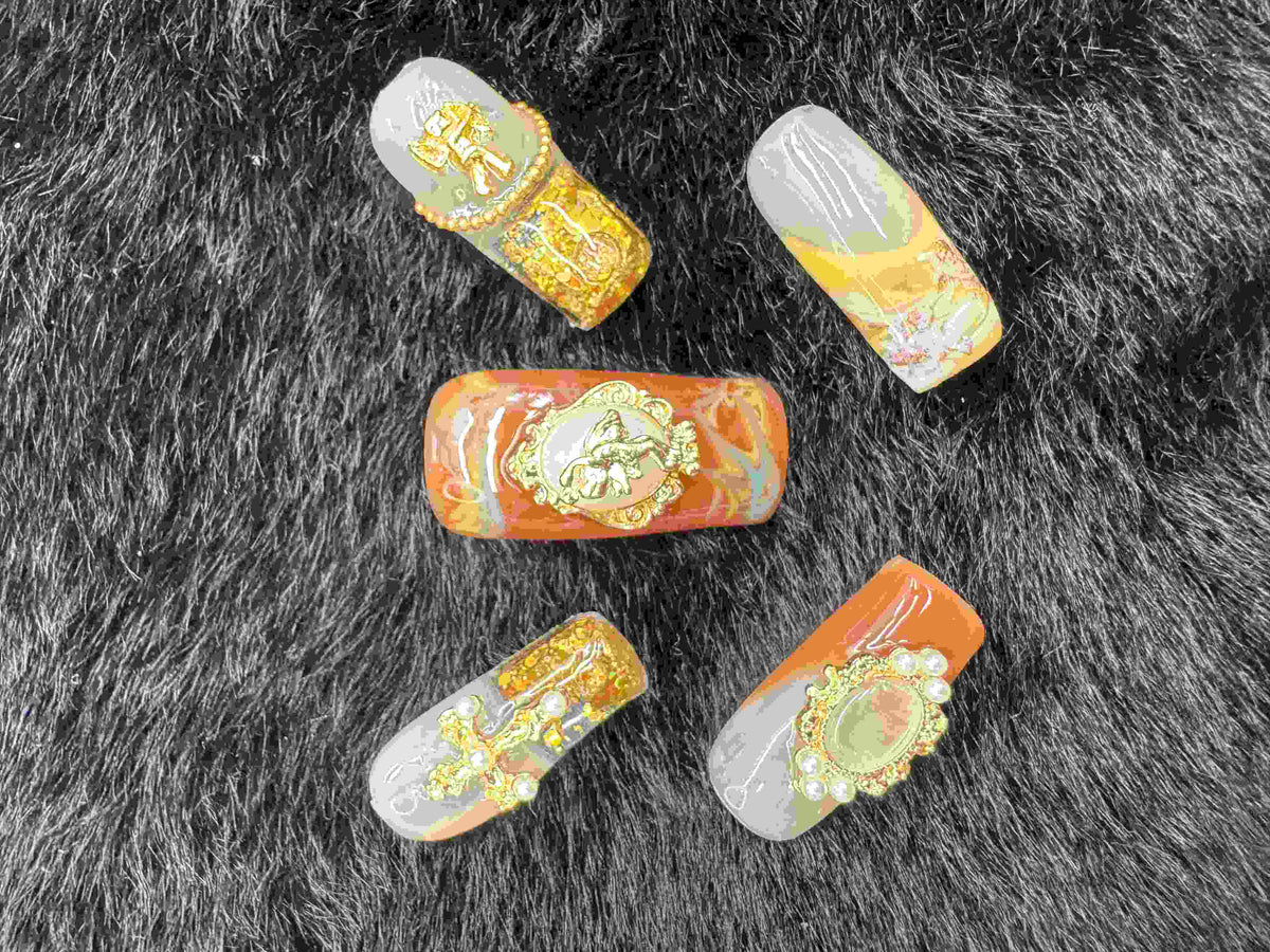 VNL-WA-003 orange gold marble charm water-inspired custom press-on nails by Velnora